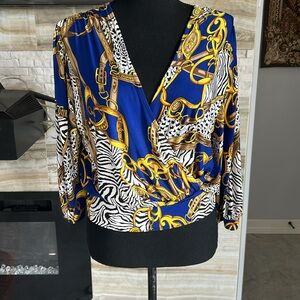 Yoyo 5 Womens Snug Fit Waist Band Top. Size L (430)‎